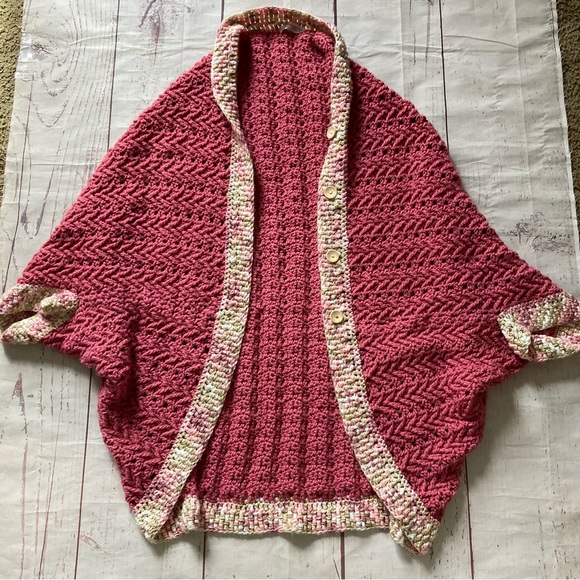 Crocheted Cardigan Sweater One Size Pink Button Handmade Batwing Sleeve Poncho - Picture 4 of 5